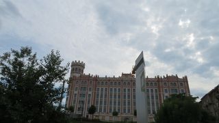 交通の要地です