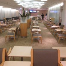 ANA アライバルラウンジ (成田国際空港)