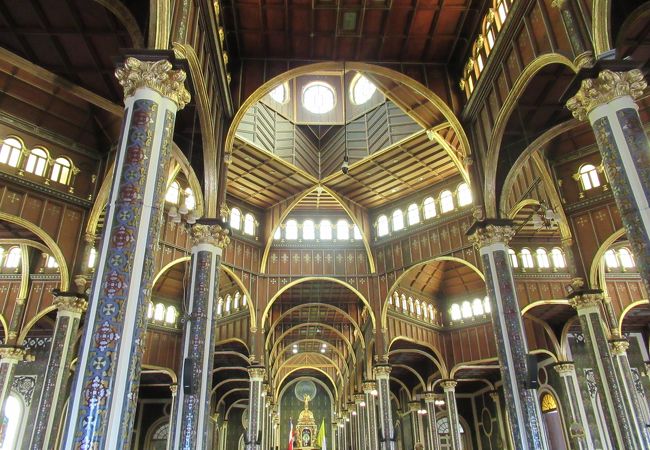 ロスアンヘレス大聖堂