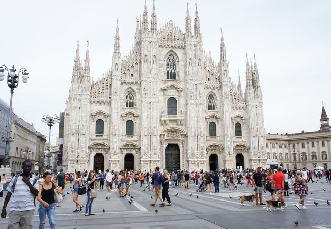 ドゥオーモ駅 クチコミ・アクセス・営業時間｜ミラノ【フォー