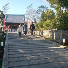 緩やかな階段であんしんです