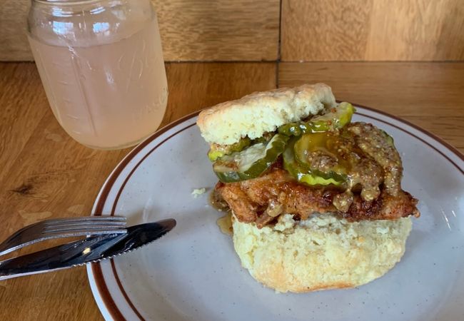 パイン ステート ビスケット (サウスイースト ベルモント ストリート店)