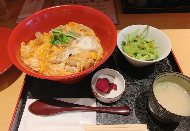 おすすめはランチの親子丼