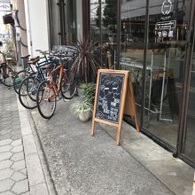 外観、レンタサイクル