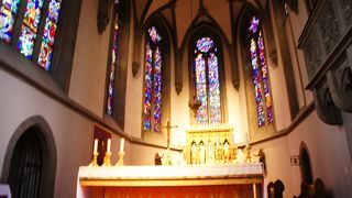 メイン通りの端っこに！