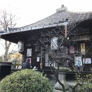 住宅街にある小さなお寺