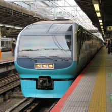 横浜駅にて