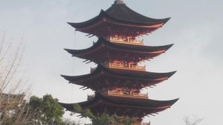 遠景も直近からも双方を楽しむと良い宮島のランドマークの一つです