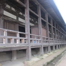 神社、と呼ぶには正直違和感が…( ´∀｀ )。