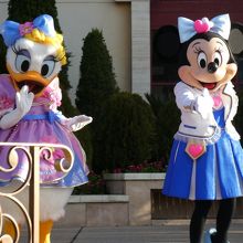 ウェルカムグリーティング By レッドウイング アトモスフィア エンターテイメント 東京ディズニーシー のクチコミ フォートラベル ウェルカムグリーティング By レッドウイング アトモスフィア エンターテイメント 東京ディズニーシー のクチコミ フォートラベル