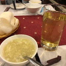 蟹肉と玉蜀黍のスープ