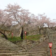 三の丸近くの石段