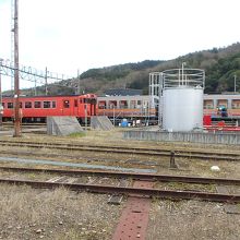 津山線の車両基地