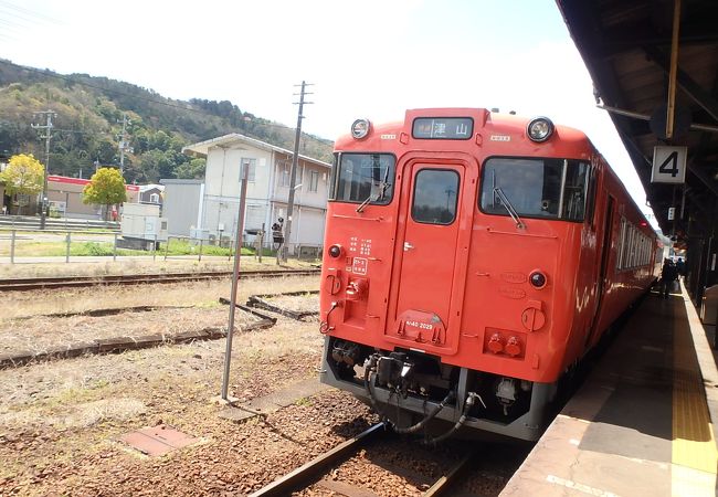 待合いは、近くの「にぎわい交流館」で