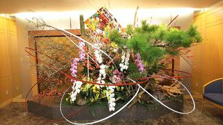 縁結び祈願女子に人気