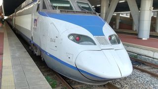 日本に比べ安価な高速鉄道