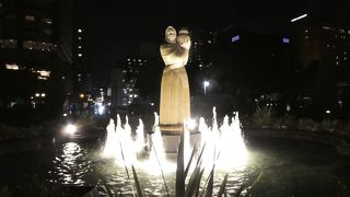 夜の迫力はまたなんとも