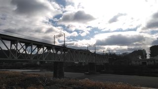 吉野川橋梁が美しい