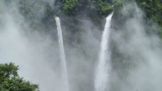 タート ファーンの滝