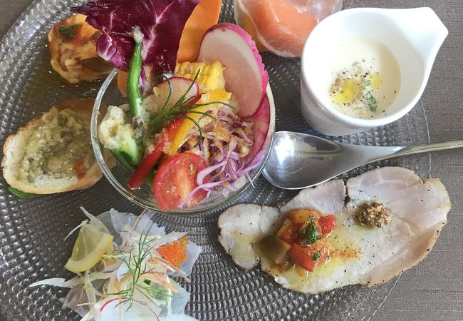 前菜がオススメです！