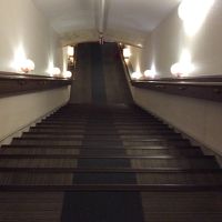 ホテルの中は階段が多いです。