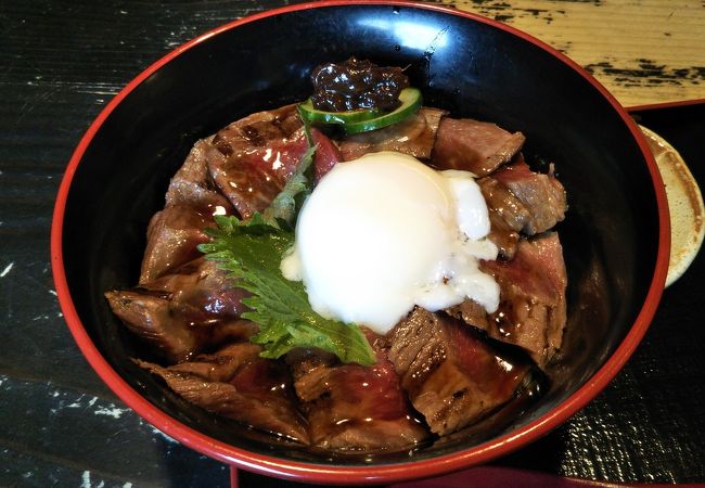 赤牛丼