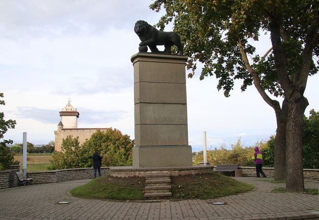スウェーデンのライオン像