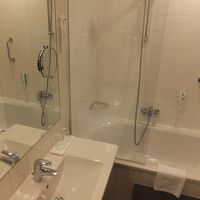 シャワー浴びると床がびしょびしょになるのが唯一のマイナス