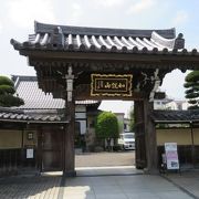 妙法寺周辺の日蓮宗寺院の一つ