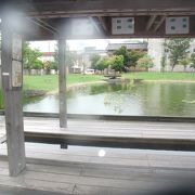 片山津温泉のホッとできる足湯です