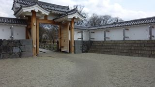 広々とした城跡