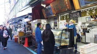 築地で卵焼きといえばこちらの松露がお勧め