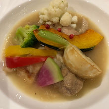 鶏の白ワイン煮込み