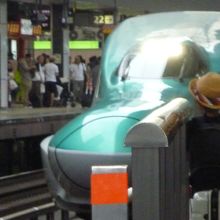東京駅に停車中