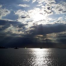 マニラ湾の夕陽も見れます