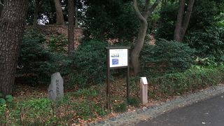 日本で一番有名な廊下かもしれません。