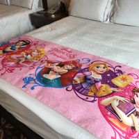 プリンセスのデコレーションを追加料金でお願いしました。