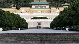 団体客で大混雑です