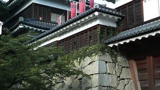 復元されたとは思えない良い雰囲気の櫓でした