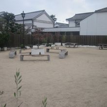 広々とした中庭部分で憩うというのもステキな過ごし方です