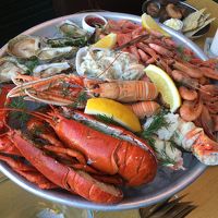 ホテル1階にあるレストランストックホルムフィスクお勧めです。