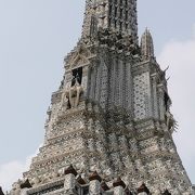 大仏塔上部に祀られているインドラ神