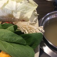冠順日式しゃぶしゃぶ鍋