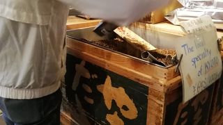 錦市場内の昔ながらのお茶屋さん