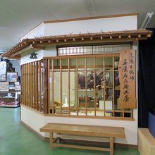 タイミングが合えば、こちらに九代目玉屋庄兵衛氏の姿があるよう