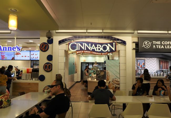 シナボン アラモアナ店 クチコミ アクセス 営業時間 ホノルル フォートラベル