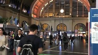 かなり大きな駅