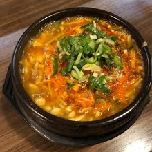 スンドゥブチゲ