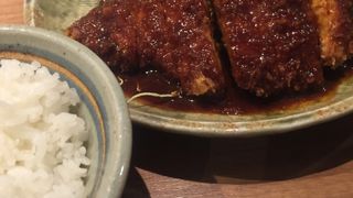 名古屋名物味噌カツ