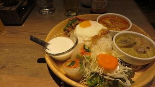 東京駅でタイ料理